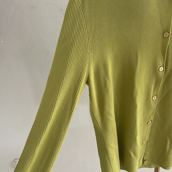 Chartreuse cardigan - Picture 2 of 3